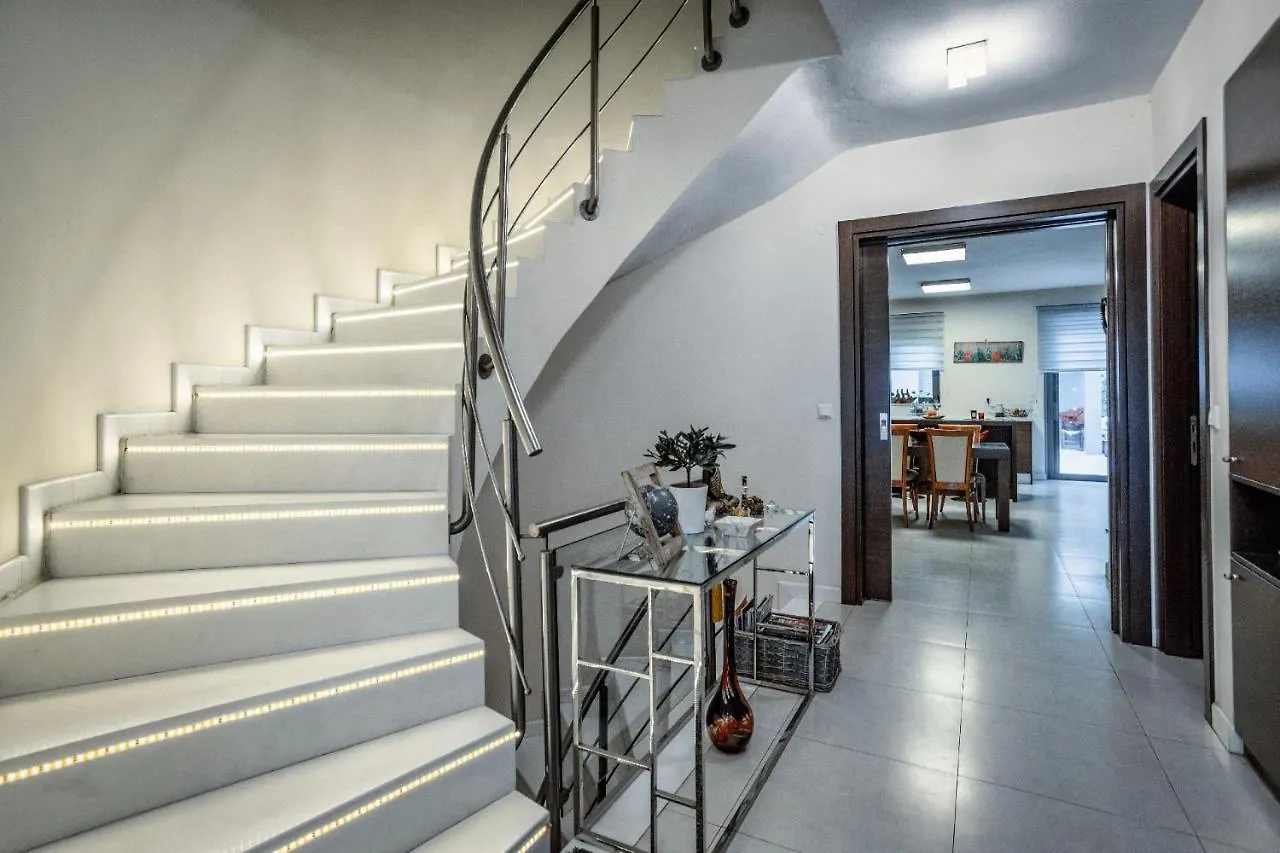 Luxury Villa Hestia Grey With Private Pool Rethymno